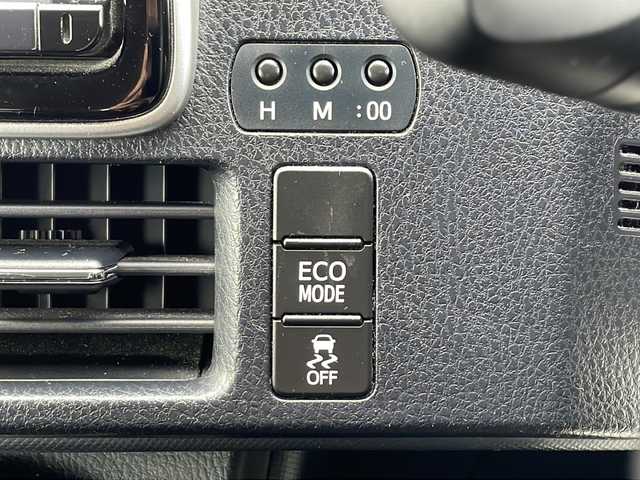 トヨタ ヴォクシー ZS 茨城県 2014(平26)年 9.9万km ブラック ワンオーナー/純正SDナビ/　　BT/CD/DVD/フルセグ/バックカメラ/フリップダウンモニター/両側パワースライドドア/LEDオートライト/純正16インチアルミホイール/コーナーセンサー/アイドリングストップ/スマートキー/ETC