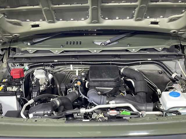 スズキ ジムニー XC 沖縄県 2020(令2)年 4.6万km ジャングルグリーン 県外仕入れ/禁煙車/デュアルセンサーブレーキサポート/純正ナビ/・ＣＤ／ＤＶＤ/・Ｂｌｕｅｔｏｏｔｈ　/・フルセグＴＶ/ステアリングリモコン/ドライブレコーダー前後/バックカメラ/スペアキー/背面タイヤ/シートヒーター/クルーズコントロール/ヘッドライトウォッシャー/４WD/ターボ