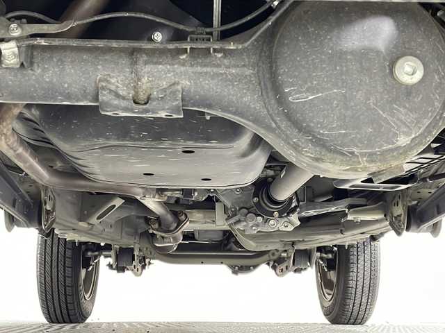 スズキ ジムニー XC 沖縄県 2020(令2)年 4.6万km ジャングルグリーン 県外仕入れ/禁煙車/デュアルセンサーブレーキサポート/純正ナビ/・ＣＤ／ＤＶＤ/・Ｂｌｕｅｔｏｏｔｈ　/・フルセグＴＶ/ステアリングリモコン/ドライブレコーダー前後/バックカメラ/スペアキー/背面タイヤ/シートヒーター/クルーズコントロール/ヘッドライトウォッシャー/４WD/ターボ