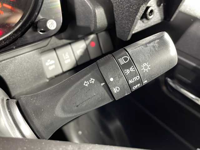 スズキ ジムニー XC 沖縄県 2020(令2)年 4.6万km ジャングルグリーン 県外仕入れ/禁煙車/デュアルセンサーブレーキサポート/純正ナビ/・ＣＤ／ＤＶＤ/・Ｂｌｕｅｔｏｏｔｈ　/・フルセグＴＶ/ステアリングリモコン/ドライブレコーダー前後/バックカメラ/スペアキー/背面タイヤ/シートヒーター/クルーズコントロール/ヘッドライトウォッシャー/４WD/ターボ