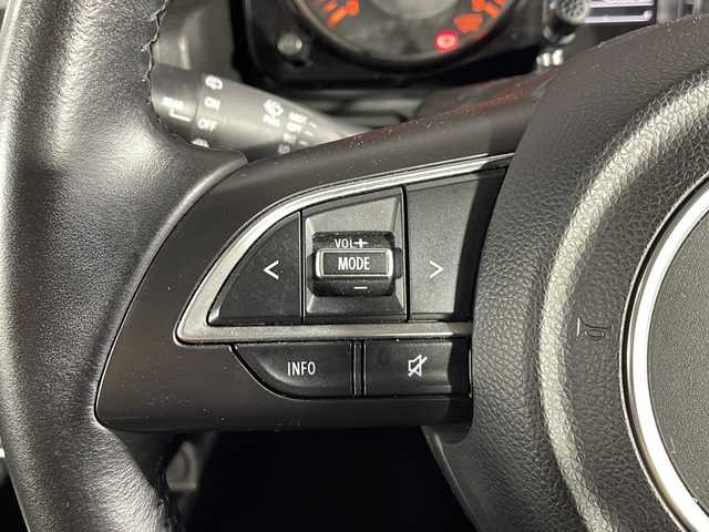 スズキ ジムニー XC 沖縄県 2020(令2)年 4.6万km ジャングルグリーン 県外仕入れ/禁煙車/デュアルセンサーブレーキサポート/純正ナビ/・ＣＤ／ＤＶＤ/・Ｂｌｕｅｔｏｏｔｈ　/・フルセグＴＶ/ステアリングリモコン/ドライブレコーダー前後/バックカメラ/スペアキー/背面タイヤ/シートヒーター/クルーズコントロール/ヘッドライトウォッシャー/４WD/ターボ