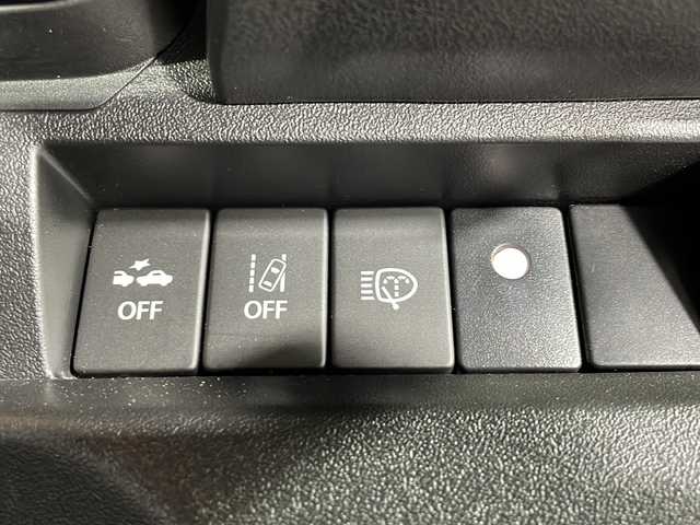 スズキ ジムニー XC 沖縄県 2020(令2)年 4.6万km ジャングルグリーン 県外仕入れ/禁煙車/デュアルセンサーブレーキサポート/純正ナビ/・ＣＤ／ＤＶＤ/・Ｂｌｕｅｔｏｏｔｈ　/・フルセグＴＶ/ステアリングリモコン/ドライブレコーダー前後/バックカメラ/スペアキー/背面タイヤ/シートヒーター/クルーズコントロール/ヘッドライトウォッシャー/４WD/ターボ