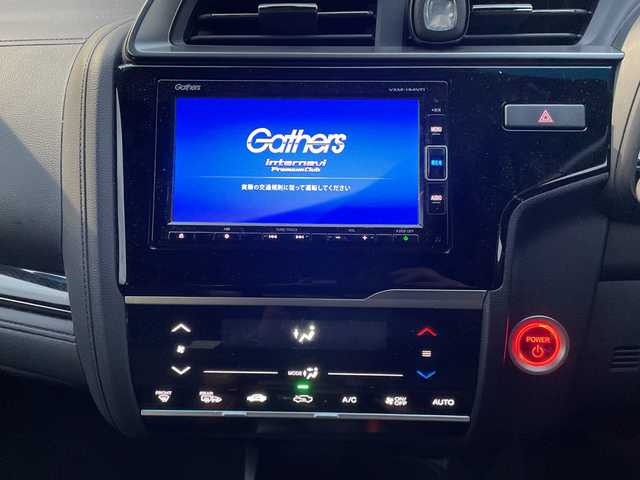 ホンダ フィット ハイブリット Fコンフォートエディション 神奈川県 2019(平31)年 3.1万km プラチナホワイトパール 純正ナビ(DVD/CD/AM/FM/BT/USB/SD)/フルセグTV/バックカメラ/ホンダセンシング/レーンキープアシスト/レーダークルーズコントロール/横滑り防止装置/前席シートヒーター/革巻きステアリング/寒冷地仕様/LEDヘッドライト/フォグランプ/ビルトインETC/保証書/取扱説明書