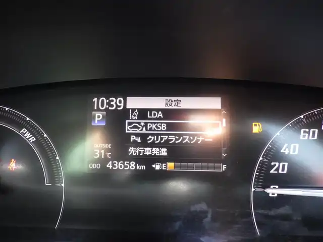 車両画像12