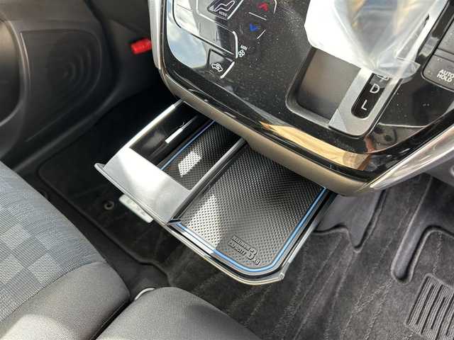 日産 デイズ HWS G ターボ プロパイロットED 愛知県 2019(令1)年 1.3万km オーシャンブルーP 純正ナビ（MJ118D-W）/バックカメラ/全方位カメラ/Bluetooth / CD / フルセグ/アラウンドビューモニター/プロパイロット/純正15インチAW/スタットレスタイヤ/純正LEDヘッドライト/オートライト/フォグランプ/前後コーナーセンサー/横滑り防止/衝突被害軽減システム/純正フロアマット/クルーズコントロール/アイドリングストップ/ハンズフリー/スペアキー1本/スマートキー