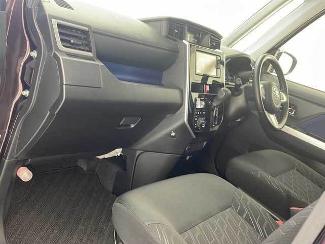 トヨタ ルーミー カスタムG S 沖縄県 2018(平30)年 5.8万km プラムブラウンパールクリスタルシャイン 純正ナビ（NSZT-W66T)　/　（ＡＭ／ＦＭ／ＣＤ／ＤＶＤ／ＢＴ）　/フルセグＴＶ　/バックモニター　/両側パワースライドドア　/クルーズコントロール　/スマートアシスト　/ＬＥＤヘッドライト　/オートライト　/純正フロアマット　/純正１４アルミホイール/純正ドライブレコーダー/スマートキー2本