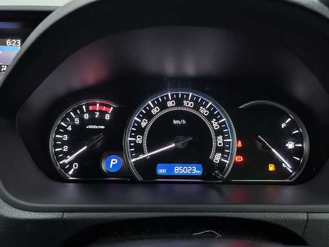 トヨタ エスクァイア Gi 長崎県 2014(平26)年 8.5万km シルバーM 純正ナビ/AM/FM/フルセグ/BT/バックカメラ/両側パワースライドドア/フリップダウンモニター/ハーフレザーシート/パーキングアシスト/LEDヘッドライト/コーナーセンサー/ドライブレコーダー/オートマチックハイビーム/ETC/純正フロアマット/スペアキー有り（1本）/保証書/取扱説明書
