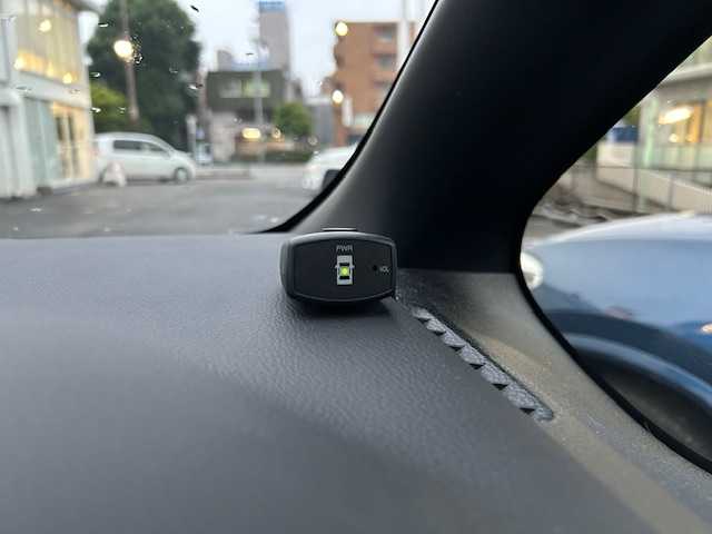 トヨタ エスクァイア Gi 長崎県 2014(平26)年 8.5万km シルバーM 純正ナビ/AM/FM/フルセグ/BT/バックカメラ/両側パワースライドドア/フリップダウンモニター/ハーフレザーシート/パーキングアシスト/LEDヘッドライト/コーナーセンサー/ドライブレコーダー/オートマチックハイビーム/ETC/純正フロアマット/スペアキー有り（1本）/保証書/取扱説明書
