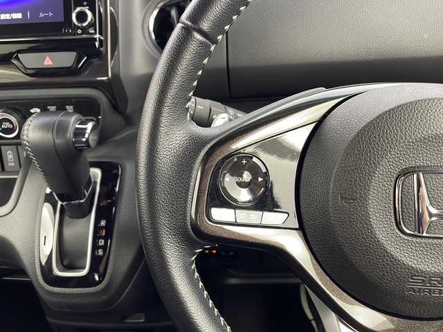 ホンダ Ｎ ＢＯＸ カスタム G L ターボ ホンダセンシング 鹿児島県 2020(令2)年 5.4万km シャイニンググレーM ホンダセンシング/純正8型プレミアムインターナビ/Bluetooth DVD再生可/フルセグTV/バックカメラ/両側電動スライドドア/レーダークルーズコントロール/ビルトインETC/ハーフレザーシート/前席シートヒーター /ビルトインETC/LEDヘッドライト/フォグライト /オートライトコントロール/革巻ステアリング/ステアリングスイッチ/レーンキープアシスト/純正15インチアルミホイール/バックセンサー/スマートキー/エンジンプッシュスタート/純正フロアマット/ドアバイザー/保証書