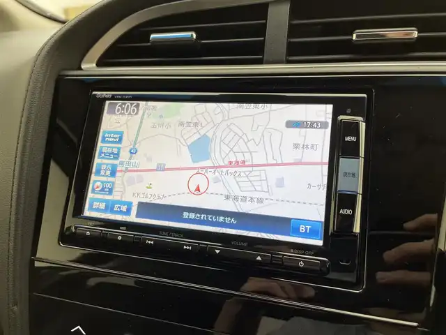 ホンダ シャトル ハイブリッド X 滋賀県 2015(平27)年 6.8万km ミッドナイトブルービームM 禁煙車/純正ナビ/(CD/DVD/SD/Bluetooth/フルセグTV)/バックカメラ/ビルトインETC/シティーブレーキアクティブシステム/革巻きステアリング/クルーズコントロール/ステアリングリモコン/パドルシフト/ハーフレザーシート/LEDヘッドライト/オートヘッドライト/純正フロアマット/スペアキー