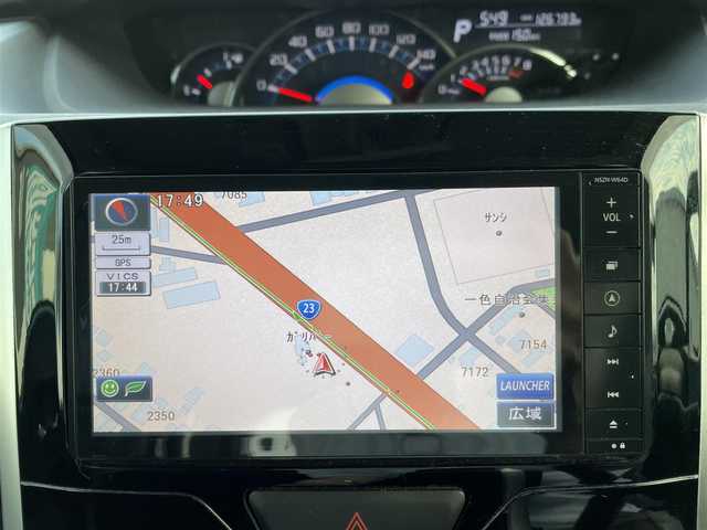 ダイハツ タント カスタム RS SA 三重県 2014(平26)年 12.7万km ブラックマイカメタリック 登録時126793km/純正ナビ/(AM/FM/TV/USB/CD/DVD/Bluetooth)/ワンセグTV/ETC/バックカメラ/両側パワースライドドア/アイドリングストップ/フォグランプ/LED/オートライト/純正フロアマット/純正ホイール/プリクラッシュ/横滑り防止装置/ステアリングスイッチ/ドアバイザー/電格ミラー/プッシュスタート/スマートキー