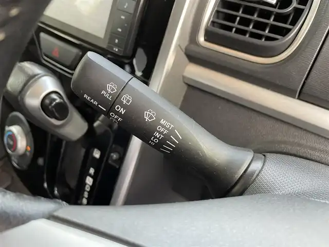 ダイハツ タント カスタム RS SA 三重県 2014(平26)年 12.7万km ブラックマイカメタリック 登録時126793km/純正ナビ/(AM/FM/TV/USB/CD/DVD/Bluetooth)/ワンセグTV/ETC/バックカメラ/両側パワースライドドア/アイドリングストップ/フォグランプ/LED/オートライト/純正フロアマット/純正ホイール/プリクラッシュ/横滑り防止装置/ステアリングスイッチ/ドアバイザー/電格ミラー/プッシュスタート/スマートキー