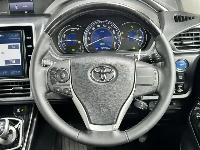 トヨタ エスクァイア ハイブリッド Gi プレミアムパッケージ ブラックテーラード 愛知県 2019(平31)年 3.3万km スパークリングブラックパールクリスタルシャイン ワンオーナー　/１０インチナビＮＳＺＮ－Ｚ６８Ｔ　/バックカメラ　/１２．１インチフリップダウンモニター　/ハーフレザー　/シートヒーター　/ビルトＥＴＣ　/ドラレコ　/ＬＥＤライト　/パワスラ　/スペアキー　/保証書　/取説