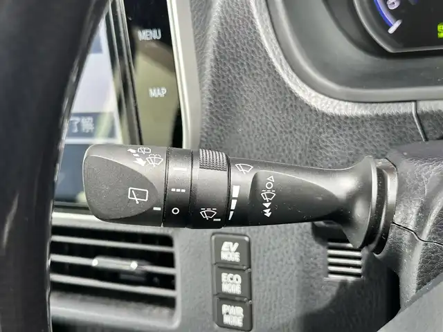 トヨタ エスクァイア ハイブリッド Gi プレミアムパッケージ ブラックテーラード 愛知県 2019(平31)年 3.3万km スパークリングブラックパールクリスタルシャイン ワンオーナー　/１０インチナビＮＳＺＮ－Ｚ６８Ｔ　/バックカメラ　/１２．１インチフリップダウンモニター　/ハーフレザー　/シートヒーター　/ビルトＥＴＣ　/ドラレコ　/ＬＥＤライト　/パワスラ　/スペアキー　/保証書　/取説