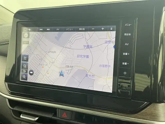 日産 オーラ G 茨城県 2024(令6)年 1.2万km ダークメタルグレー 純正9型ナビ/全周囲カメラ/フルセグ/デジタルインナーミラー/衝突被害軽減ブレーキ/車線逸脱抑制装置/BSW/オートマチックハイビーム/ソナー/ETC/ドラレコ/純正15インチAW/LEDヘッドライト/スマートキー