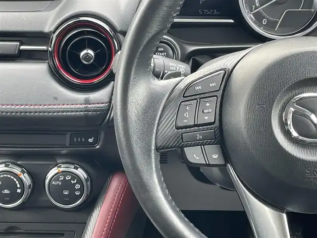 マツダ ＣＸ－３ XD ツーリング 岩手県 2016(平28)年 5.8万km クリスタルホワイトパールマイカ 禁煙車/4WD/ディーゼル/ハーフレザーシート/ブラインドスポットモニター/トラクションコントロール/ヘッドアップディスプレイ/前席シートヒーター/クルーズコントロール/純正ナビ/→フルセグTV/Bluetooth/CD/DVD/FM/AM/AUX/バックカメラ/ステアリングスイッチ/オートライト/HIDヘッドライト/パドルシフト/〇プッシュスタート/〇電動格納ミラー/〇ウィンカーミラー/〇ドアバイザー/〇フロアマット/USBポート2つ/シガーソケット/ドライブレコーダー/ETC/夏タイヤ純正アルミホイール車載/→5mm×4本