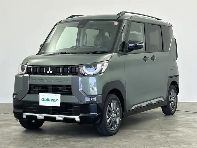 三菱 デリカミニ T プレミアム 群馬県 2025(令7)年 0.1万km未満 緑Ⅱ 届出済未使用車　純正９インチディスプレイオーディオ　全方位カメラ　ルーフレール　レーダークルーズコントロール　レーンキープアシスト　衝突軽減ブレーキ　ダウンヒルアシスト　ハンドルヒーター　ＬＥＤライト