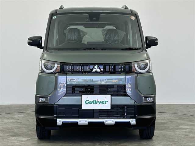 三菱 デリカミニ T プレミアム 群馬県 2025(令7)年 0.1万km未満 緑Ⅱ 届出済未使用車　純正９インチディスプレイオーディオ　全方位カメラ　ルーフレール　レーダークルーズコントロール　レーンキープアシスト　衝突軽減ブレーキ　ダウンヒルアシスト　ハンドルヒーター　ＬＥＤライト