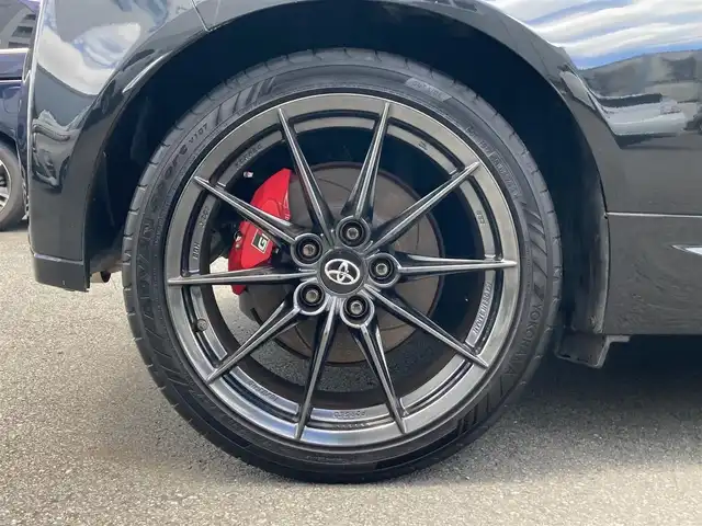 トヨタ ＧＲヤリス RZ ハイパフォーマンス 静岡県 2021(令3)年 5.8万km プレシャスブラックパール Toyota Safety Sense/純正8インチナビ/　AM FM Bluetooth USB AppleCarPlay AndroidAuto/LEDオートヘッドランプ/レーダークルーズコントロール/ハーフレザーシート/シートヒーター(前席)/インテリジェントマニュアルトランスミッション/インタークーラースプレー/前後方クリアランスソナー/スマートキー2本/純正18インチアルミホイール/ステアリングヒーター/6速MT/JBLプレミアムサウンド/フルセグTV