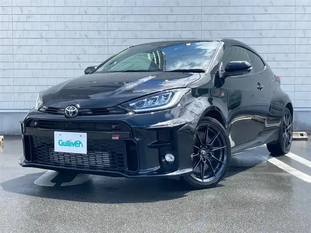 トヨタ ＧＲヤリス RZ ハイパフォーマンス 静岡県 2021(令3)年 5.8万km プレシャスブラックパール Toyota Safety Sense/純正8インチナビ/　AM FM Bluetooth USB AppleCarPlay AndroidAuto/LEDオートヘッドランプ/レーダークルーズコントロール/ハーフレザーシート/シートヒーター(前席)/インテリジェントマニュアルトランスミッション/インタークーラースプレー/前後方クリアランスソナー/スマートキー2本/純正18インチアルミホイール/ステアリングヒーター/6速MT/JBLプレミアムサウンド/フルセグTV