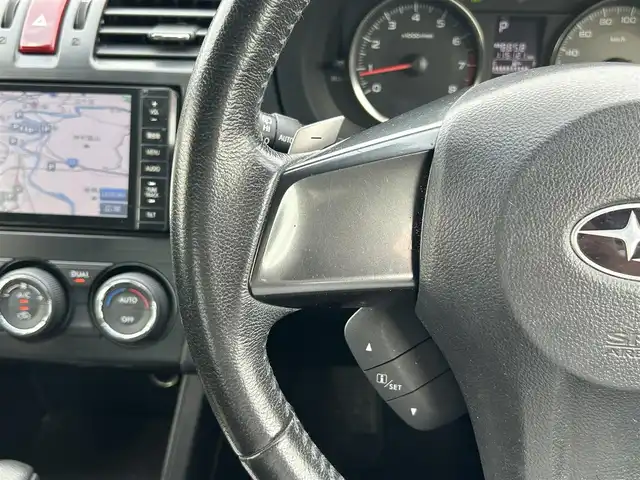 スバル インプレッサ Ｇ４ 2．0i アイサイト 岡山県 2013(平25)年 11.6万km サテンホワイトパール ４WD/純正ナビ CN-S310WD/純正ドライブレコーダー/社外ETC/バックカメラ/クルーズコントロール/プッシュスタート/スペアキー/アイドリングストップ/純正フロアマット/純正アルミホイール/横滑り防止装置/レーンキープアシスト/衝突被害軽減システム/コーナーセンサー/ウインカーミラー/ドアバイザー
