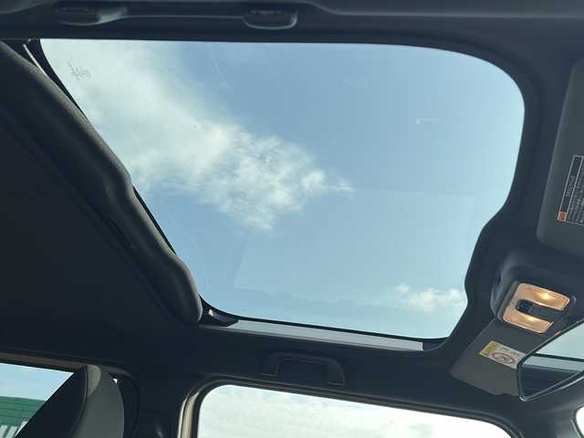 ダイハツ タフト G 茨城県 2020(令2)年 3.9万km サンドベージュメタリック 純正SDナビ/AM/FM/フルセグTV/BT/iPod/USB/バックカメラ/アラウンドビューモニター/前後コーナーセンサー/パーキングアシスト/横滑り防止装置/盗難防止装置/衝突被害軽減システム/LEDオートライト/オートマチックハイビーム/シートヒーター/ルーフレール/ガラスルーフ/USBポート/ブレーキホールド/スマートキー/プッシュスタート/ETC