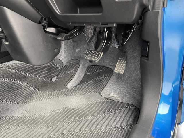 スズキ ハスラー HYBRID G 大分県 2020(令2)年 6.1万km ブリスクブルーメタリック/ホワイト2トーンルーフ デュアルカメラブレーキサポート/レーンアシスト/純正ナビ/（フルセグ/CD/Bluetooth/DVD)/全方位カメラ/ビルトインETC/前方ドライブレコーダー/クリアランスソナー/シートヒーター/電動格納ミラー/プッシュスタート・スマートキー/ステアリングスイッチ