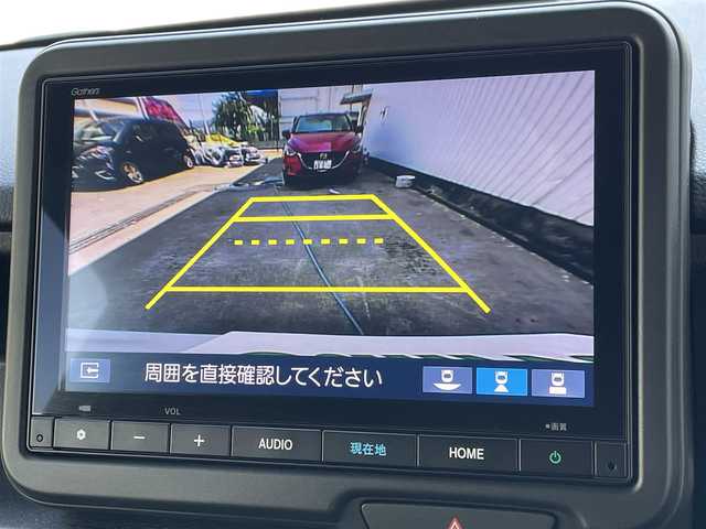 ホンダ Ｎ ＢＯＸ カスタム 東京都 2025(令7)年 0.2万km プラチナホワイトパール 純正ナビ/バックモニター/衝突軽減ブレーキ/路外逸脱抑制機能/パーキングセンサー/レーダークルーズ/シートヒーター/片側電動スライドドア/ＥＴＣ/ステアリングスイッチ/ＥＣＯＮモード/スマートキー