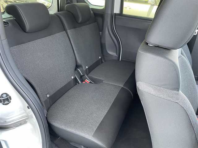 ホンダ Ｎ ＢＯＸ カスタム 東京都 2025(令7)年 0.2万km プラチナホワイトパール 純正ナビ/バックモニター/衝突軽減ブレーキ/路外逸脱抑制機能/パーキングセンサー/レーダークルーズ/シートヒーター/片側電動スライドドア/ＥＴＣ/ステアリングスイッチ/ＥＣＯＮモード/スマートキー