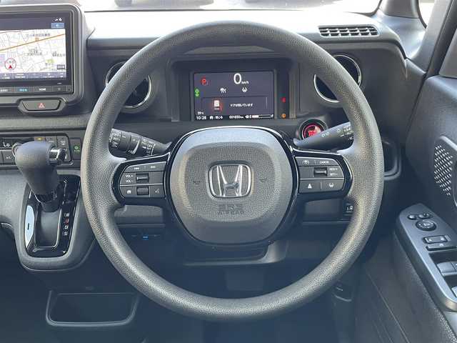 ホンダ Ｎ ＢＯＸ カスタム 東京都 2025(令7)年 0.2万km プラチナホワイトパール 純正ナビ/バックモニター/衝突軽減ブレーキ/路外逸脱抑制機能/パーキングセンサー/レーダークルーズ/シートヒーター/片側電動スライドドア/ＥＴＣ/ステアリングスイッチ/ＥＣＯＮモード/スマートキー