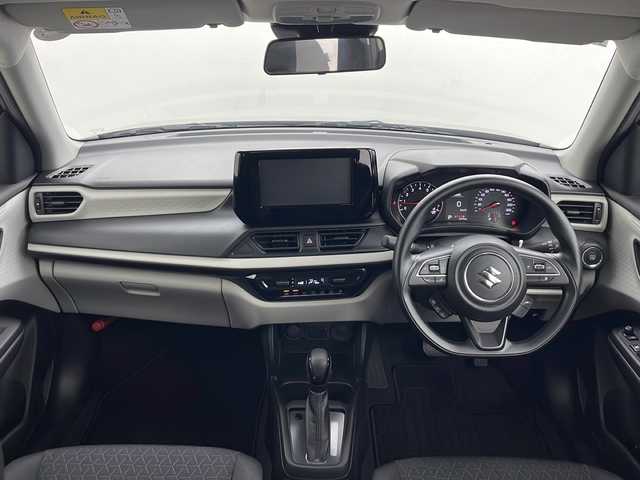 スズキ スイフト XG 秋田県 2023(令5)年 0.3万km キャラバンアイボリーPM 4WD/ヂュアルセンサーブレーキサポートII/レーダークルーズコントロール　/横滑り防止装置　/レーンキープアシスト　/前後クリアランスソナー　/前席シートヒーター　/ＬＥＤヘッドライト　/オートライト　/プッシュスタート　/スペアキー/ワンオーナー/プッシュスタート/電動格納ミラー/純正フロアマット