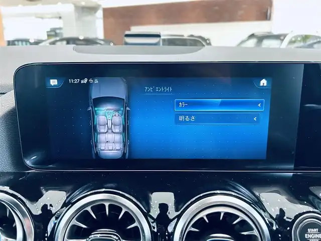 メルセデス・ベンツ Ｍ・ベンツ ＧＬＡ２００ｄ 4マチック AMGライン 大阪府 2022(令4)年 1.3万km デジタルホワイト AMGラインP/レーダーセーフティP/ACC/ハーフレザー/シートヒーター/純正ナビ/TV/360度カメラ/純正19インチAW/LEDヘッドライト/アンビエントライト/電動リアゲート/クリアランスソナー/ブラインドスポット/パドルシフト
