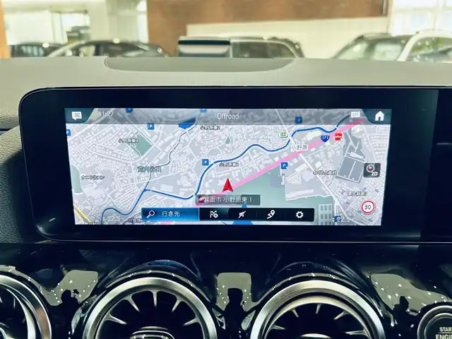 メルセデス・ベンツ Ｍ・ベンツ ＧＬＡ２００ｄ 4マチック AMGライン 大阪府 2022(令4)年 1.3万km デジタルホワイト AMGラインP/レーダーセーフティP/ACC/ハーフレザー/シートヒーター/純正ナビ/TV/360度カメラ/純正19インチAW/LEDヘッドライト/アンビエントライト/電動リアゲート/クリアランスソナー/ブラインドスポット/パドルシフト