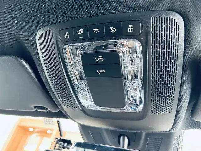 メルセデス・ベンツ Ｍ・ベンツ ＧＬＡ２００ｄ 4マチック AMGライン 大阪府 2022(令4)年 1.3万km デジタルホワイト AMGラインP/レーダーセーフティP/ACC/ハーフレザー/シートヒーター/純正ナビ/TV/360度カメラ/純正19インチAW/LEDヘッドライト/アンビエントライト/電動リアゲート/クリアランスソナー/ブラインドスポット/パドルシフト