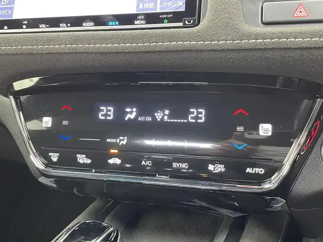 ホンダ ヴェゼル ハイブリッド RS ホンダセンシング 富山県 2018(平30)年 3.2万km クリスタルブラックパール 純正ナビ（AM/FM/CD/DVD/SD/USB/BT/HDMI）/フルセグTV/バックカメラ/寒冷地仕様/衝突被害軽減ブレーキ/レーンキープアシスト/アダプティブクルーズコントロール/LEDオートライト/ハーフレザーシート/前席シートヒーター/パドルシフト/ビルトインETC/ドライブレコーダー/スマートキー×２/プッシュスタート/アイドリングストップ/純正フロアマット/取扱説明書
