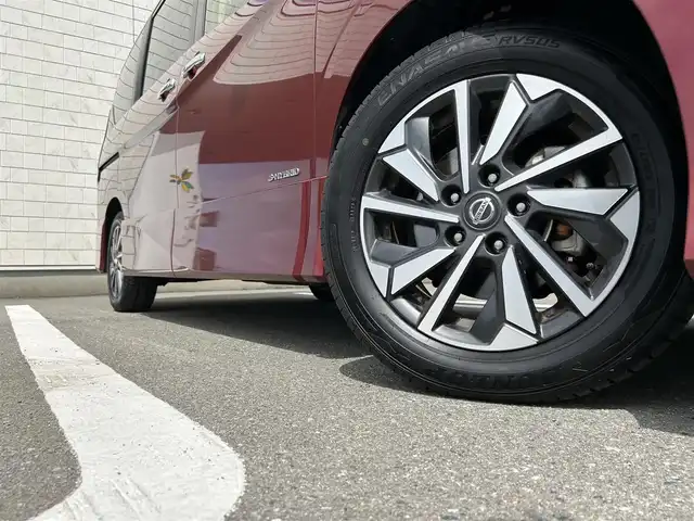 日産 セレナ ハイウェイスター V 福岡県 2020(令2)年 4万km マルーンレッド 純正10型SDナビ(フルセグTV/CD/DVD/BT)アラウンドビューモニタープロパイロットエマージェンシーブレーキBSM両側パワスラ純正ドラレコETC2.0USBポート純正LEDヘッドライト純正16インチアルミホイル純正フロアマットスマートキープッシュスタート