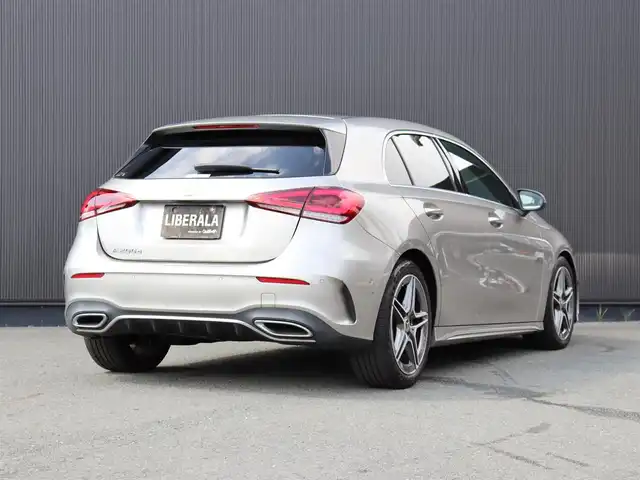 メルセデス・ベンツ Ａ２００ｄ AMGライン 静岡県 2020(令2)年 3万km モハーベシルバー 衝突軽減ブレーキ　/半革　/ＡＣＣ　/ＨＵＤ　/３６０°カメラ　/ＬＥＤ/ワイヤレス充電　/パドルシフト　/パワーシート／ヒーター　/純正ナビＴＶ　/キーレスゴー　/純正１８ＡＷ　/ＢＳＭ　/ＬＫＡ　/スペアキー