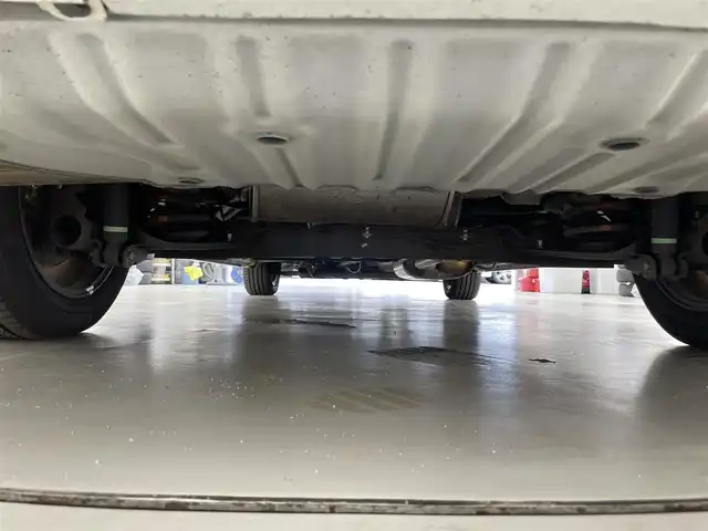 日産 セレナ e－パワー ハイウェイスター G 滋賀県 2019(令1)年 6.6万km ブリリアントホワイトパール 純正9インチナビ/【Bluetooth/CD/DVD/Bru-ray/フルセグTV/HDMI】/寒冷地仕様車/純正フリップダウンモニター/両側パワースライドドア/全方位カメラ/レザーシート/プロパイロット/レーンディパーチャーワーニング/レーンディパーチャープリベンション/ブラインドスポットワーニング/ブラインドスポットインターベンション/LEDヘッドライト/オートマチックハイビーム/パーキングアシスト/ビルトインETC/前後ドライブレコーダー/D/Nシートヒーター/ステアリングヒーター/電動パーキングブレーキ/オートマブレーキホールド/デジタルインナーミラー/純正フロアマット/プッシュスタート/スマートキー/ステアリングリモコン