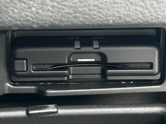 日産 セレナ e－パワー ハイウェイスター G 滋賀県 2019(令1)年 6.6万km ブリリアントホワイトパール 純正9インチナビ/【Bluetooth/CD/DVD/Bru-ray/フルセグTV/HDMI】/寒冷地仕様車/純正フリップダウンモニター/両側パワースライドドア/全方位カメラ/レザーシート/プロパイロット/レーンディパーチャーワーニング/レーンディパーチャープリベンション/ブラインドスポットワーニング/ブラインドスポットインターベンション/LEDヘッドライト/オートマチックハイビーム/パーキングアシスト/ビルトインETC/前後ドライブレコーダー/D/Nシートヒーター/ステアリングヒーター/電動パーキングブレーキ/オートマブレーキホールド/デジタルインナーミラー/純正フロアマット/プッシュスタート/スマートキー/ステアリングリモコン