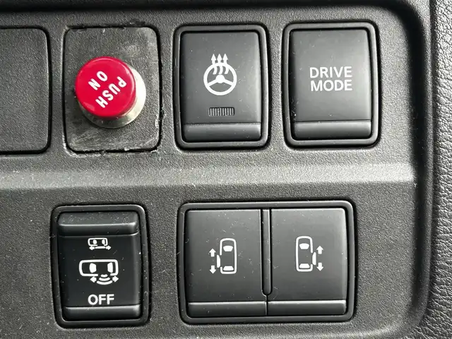 日産 セレナ e－パワー ハイウェイスター G 滋賀県 2019(令1)年 6.6万km ブリリアントホワイトパール 純正9インチナビ/【Bluetooth/CD/DVD/Bru-ray/フルセグTV/HDMI】/寒冷地仕様車/純正フリップダウンモニター/両側パワースライドドア/全方位カメラ/レザーシート/プロパイロット/レーンディパーチャーワーニング/レーンディパーチャープリベンション/ブラインドスポットワーニング/ブラインドスポットインターベンション/LEDヘッドライト/オートマチックハイビーム/パーキングアシスト/ビルトインETC/前後ドライブレコーダー/D/Nシートヒーター/ステアリングヒーター/電動パーキングブレーキ/オートマブレーキホールド/デジタルインナーミラー/純正フロアマット/プッシュスタート/スマートキー/ステアリングリモコン