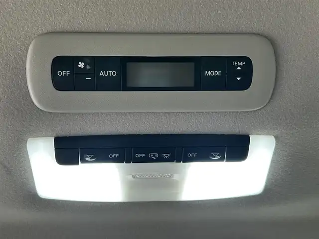 日産 セレナ e－パワー ハイウェイスター G 滋賀県 2019(令1)年 6.6万km ブリリアントホワイトパール 純正9インチナビ/【Bluetooth/CD/DVD/Bru-ray/フルセグTV/HDMI】/寒冷地仕様車/純正フリップダウンモニター/両側パワースライドドア/全方位カメラ/レザーシート/プロパイロット/レーンディパーチャーワーニング/レーンディパーチャープリベンション/ブラインドスポットワーニング/ブラインドスポットインターベンション/LEDヘッドライト/オートマチックハイビーム/パーキングアシスト/ビルトインETC/前後ドライブレコーダー/D/Nシートヒーター/ステアリングヒーター/電動パーキングブレーキ/オートマブレーキホールド/デジタルインナーミラー/純正フロアマット/プッシュスタート/スマートキー/ステアリングリモコン