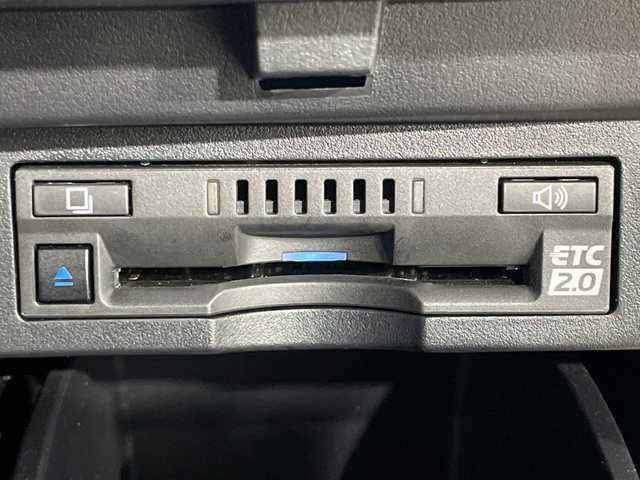 トヨタ ヴェルファイア ゴールデンアイズⅡ 神奈川県 2021(令3)年 3.1万km ホワイトパールクリスタルシャイン 純正9型ディスプレイオーディオ/純正12.1型フリップダウンモニター/車載ナビ/Bluetooth　CD DVD　USB　Miracast/バックカメラ/デジタルインナーミラー/パワーバックドア/両側電動スライドドア/セーフティセンス/レーダークルーズコントロール/レーンディパーチャーアラート/プリクラッシュセーフティ/オートハイビーム/ブラインドスポットモニター/前後ソナー/SOSコール/純正ビルトインETC2.0/社外前後ドライブレコーダー/ハーフレザーシート/革巻きステアリング/ステアリングスイッチ/ECOモード/電動パーキングブレーキ/オートブレーキホールド/プッシュスタート/スマートキー/3眼LEDヘッドライト/フロントフォグランプ/オートライト/純正リアスポイラー/純正18インチアルミホイール