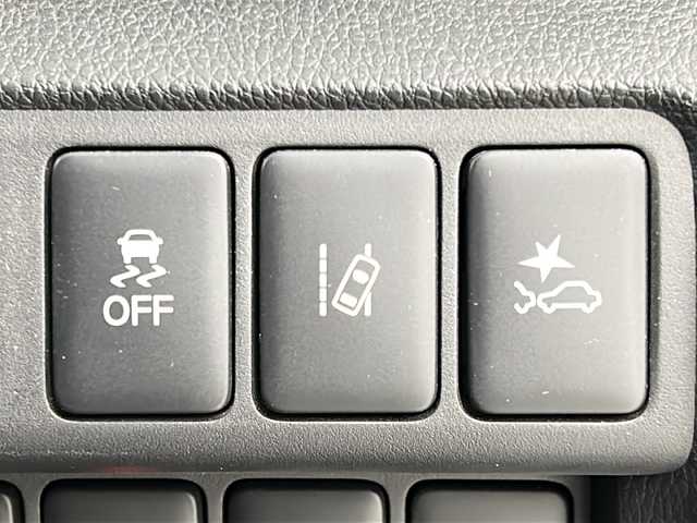 三菱 エクリプス クロス ＰＨＥＶ P 宮城県 2021(令3)年 3.9万km ホワイトダイヤモンド 禁煙車/サンルーフ/マルチアラウンドモニター/e-Assist/・衝突軽減ブレーキ/・レーンキープアシスト/・レーダークルーズコントロール/・オートハイビームアシスト/・ヘッドアップディスプレイ/・ブラインドスポットモニター/純正ディスプレイオーディオナビ/・BT.USB./フルセグTV/レザーシート/・前席パワーシート/・全席シートヒーター/パドルシフト/ステアリングヒーター/ステアリングスイッチ/LEDヘッドライト/フォグランプ/アイドリングストップ/横滑り防止装置/ETC/プッシュスタート/スマートキー/純正18インチアルミホイール/フロアマット