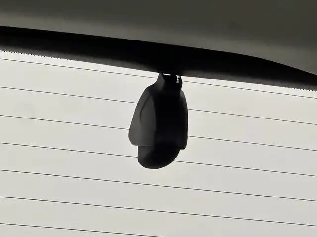 ホンダ オデッセイ アブソルート EX 大阪府 2021(令3)年 4.2万km プレミアムスパークルブラックパール ・純正10インチナビ/・全方位カメラ/・フリップダウンモニター/・ビルドインETC2.0/・両側パワースライドドア/・パワーバックドア/・パワーシートD/N/・シートヒーターD/N/・純正前後ドライブレコーダー/・ホンダセンシング/・衝突軽減ブレーキ/・レーンキープアシスト/・追従クルーズコントロール/・ブラインドスポットモニター/・前後コーナーセンサー/・パドルシフト/・LEDヘッドライト/・LEDフォグランプ/・オートライト/・純正18インチアルミホイール/・純正フロアマット/・ドアバイザー/・2列目オットマン/・プッシュスタート/・スマートキー/・リモコンエンジンスターター