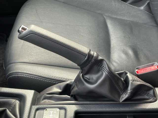 スバル インプレッサ スポーツ 1．6i－L 千葉県 2014(平26)年 9.2万km ダークグレーメタリック ワンオーナー/純正ナビ（Ｐａｎａｓｏｎｉｃ，ＣＮ－ＬＲ７０００）/ＣＤ，ＤＶＤ，ＳＤ/フルセグＴＶ/ビルトインＥＴＣ/前後ドライブレコーダー（ユピテルsuper　cat）/運転席助手席シートヒーター/レザーシート/パワーシート/純正フロントエアロパーツ/社外マフラー/４ＷＤ/盗難防止装置/ＡＬＰＩＮＥスピーカー荷室車載（ＳＷＷ－５０００）/スマートキー/プッシュスタート/スペアキー/保証書/取扱説明書