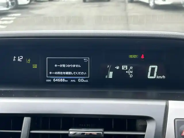 トヨタ プリウス α G 岩手県 2017(平29)年 6.5万km スーパーホワイトⅡ 純正ナビNSZT-Y66T/バックカメラ /ハーフレザーシート /フルセグTV /フロントカメラ /レーダークルコン/衝突軽減装置 /運転席パワーシート /ビルトインETC /社外ドラレコ /社外GPSレーダー /オートハイビーム/オートライト/フォグランプ/オールオートPW/革巻きステアリング/ナビステアリングスイッチ/純正エンジンスターター/スマートキー×2/リアワイパー/ルーフボックスTHULE/社外AWスタッドレスタイヤ/(205/60/R16　2024年製7分山)/ドアバイザー/フロアマット/保証書　取説　ナビ取説