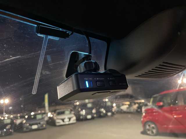 ホンダ Ｎ ＢＯＸ カスタム G L ホンダセンシング 栃木県 2020(令2)年 7.4万km クリスタルブラックパール 社外SDナビ/・KENWOOD/・TV ワンセグ/・Ｂｌｕｅｔｏｏｔｈ CD　ＤＶＤ/・バックカメラ/追従式クルーズコントロール/両側パワースライドドア/ドライブレコーダー/ETC/衝突被害軽減システム/コーナーセンサー/レーンキープアシスト/LEDヘッドライト/オートライト