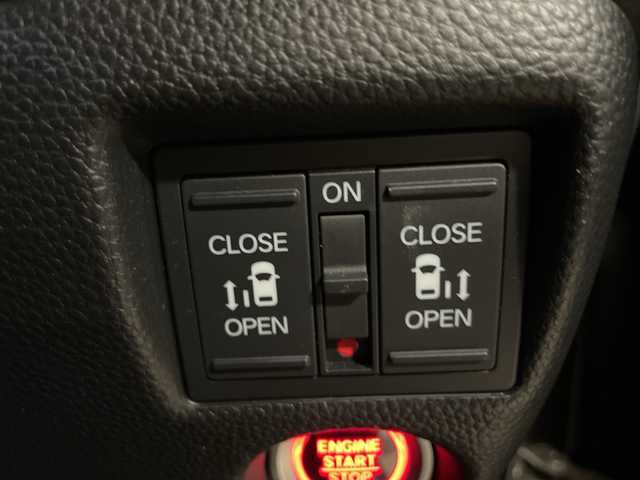 ホンダ Ｎ ＢＯＸ カスタム G L ホンダセンシング 栃木県 2020(令2)年 7.4万km クリスタルブラックパール 社外SDナビ/・KENWOOD/・TV ワンセグ/・Ｂｌｕｅｔｏｏｔｈ CD　ＤＶＤ/・バックカメラ/追従式クルーズコントロール/両側パワースライドドア/ドライブレコーダー/ETC/衝突被害軽減システム/コーナーセンサー/レーンキープアシスト/LEDヘッドライト/オートライト