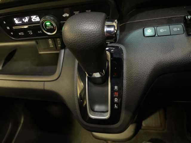 ホンダ Ｎ ＢＯＸ カスタム G L ホンダセンシング 栃木県 2020(令2)年 7.4万km クリスタルブラックパール 社外SDナビ/・KENWOOD/・TV ワンセグ/・Ｂｌｕｅｔｏｏｔｈ CD　ＤＶＤ/・バックカメラ/追従式クルーズコントロール/両側パワースライドドア/ドライブレコーダー/ETC/衝突被害軽減システム/コーナーセンサー/レーンキープアシスト/LEDヘッドライト/オートライト