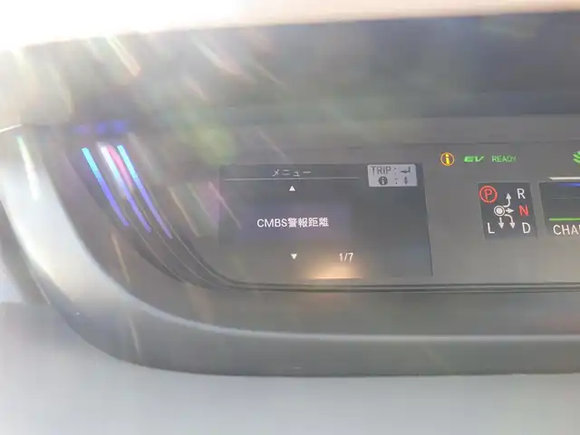 ホンダ フリード ハイブリット G ホンダセンシング 千葉県 2019(平31)年 5万km ルナシルバーM ホンダセンシング/・衝突軽減ブレーキ（CMBS）/・車線維持支援システム（LKAS）/・アダプティブクルーズコントロール（ACC）/・後方誤発進抑制機能/・誤発進抑制機能/両側パワースライドドア/純正ナビ/地デジTV/【DVD/CD再生機能　Bluetooth接続】/バックカメラ/ドライブレコーダー/ETC/LEDヘッドライト/ウインカーミラー/Honda スマートキー